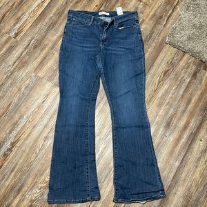 Signature Levi Strauss jeans